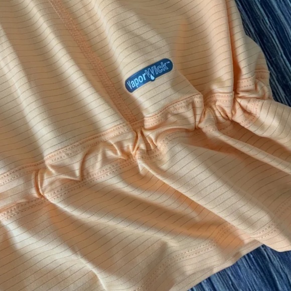 Women's The North Face light apricot colored  Athletic Work Out Tank Top .Sz M - Picture 4 of 5